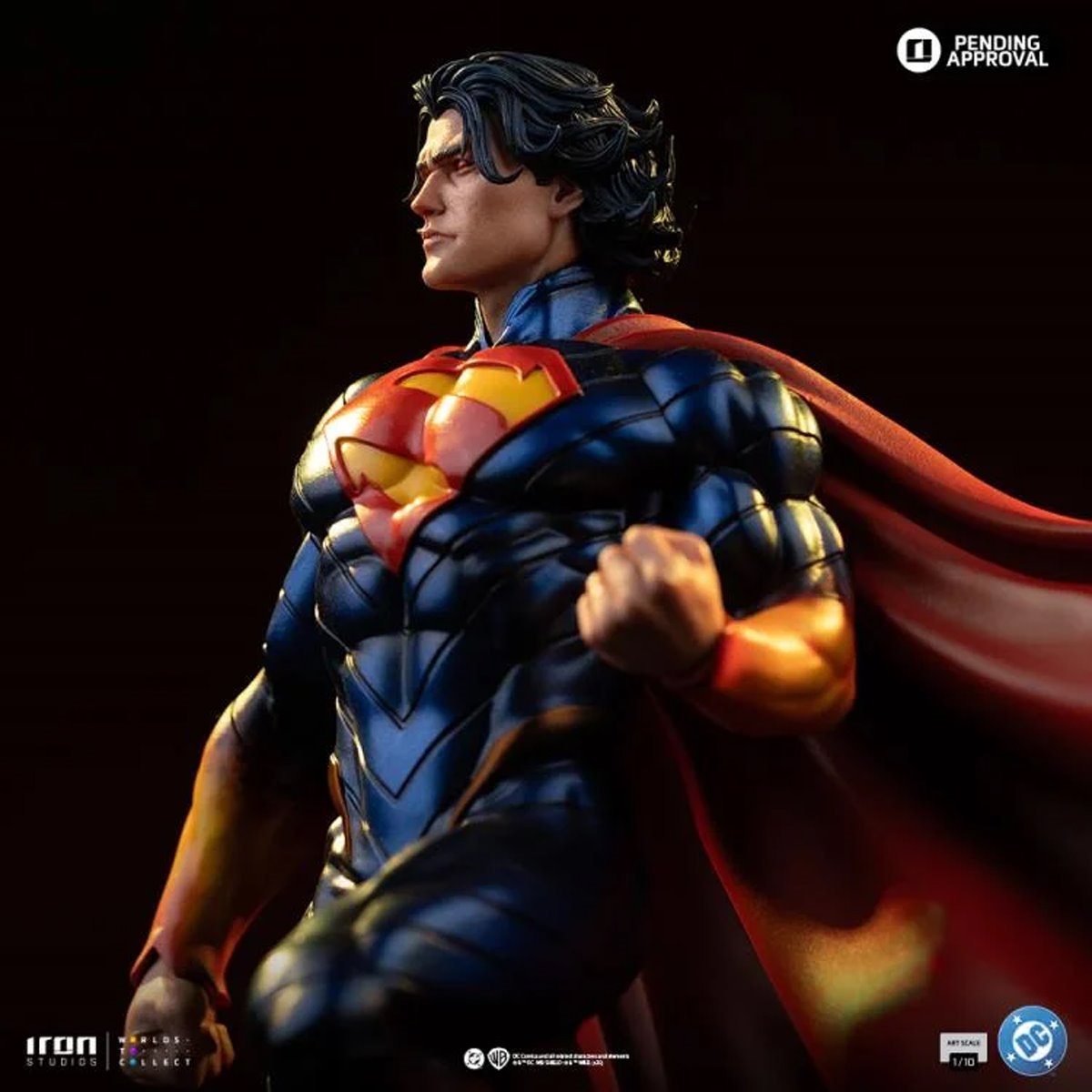 Absolute Superman DC Comics 1:10 Art Scale Limited Edition Statue - Image 10