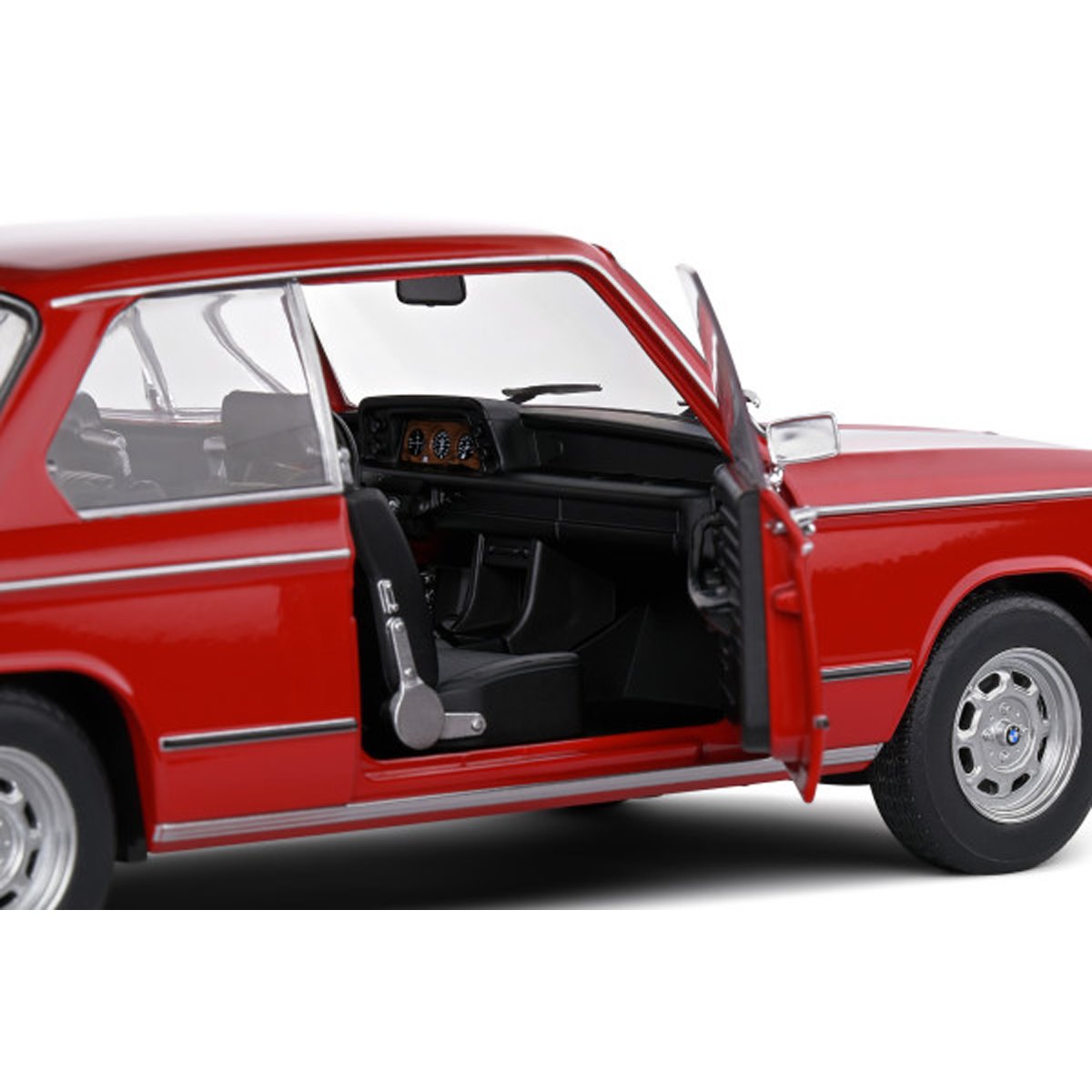 1971 BMW 1602 Verona Red 1:18 Scale Die-Cast Metal Vehicle - Image 4