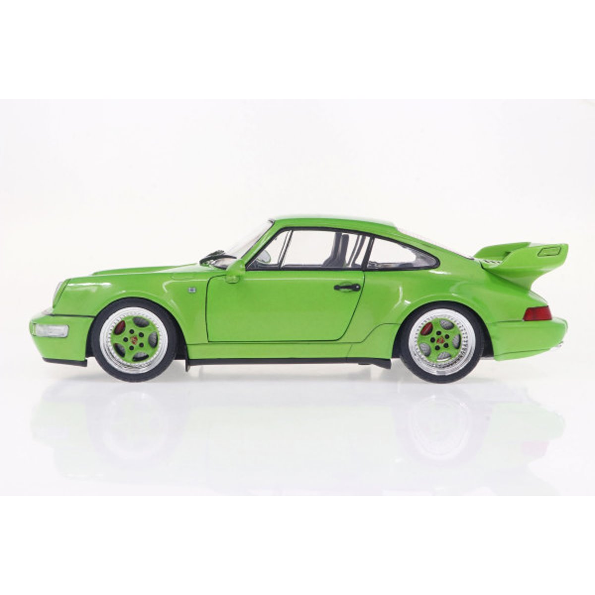 1990 Porsche 911 964 Carrera RS 3.8 Green Metallic 1:18 Scale Die-Cast Metal Vehicle - Image 6