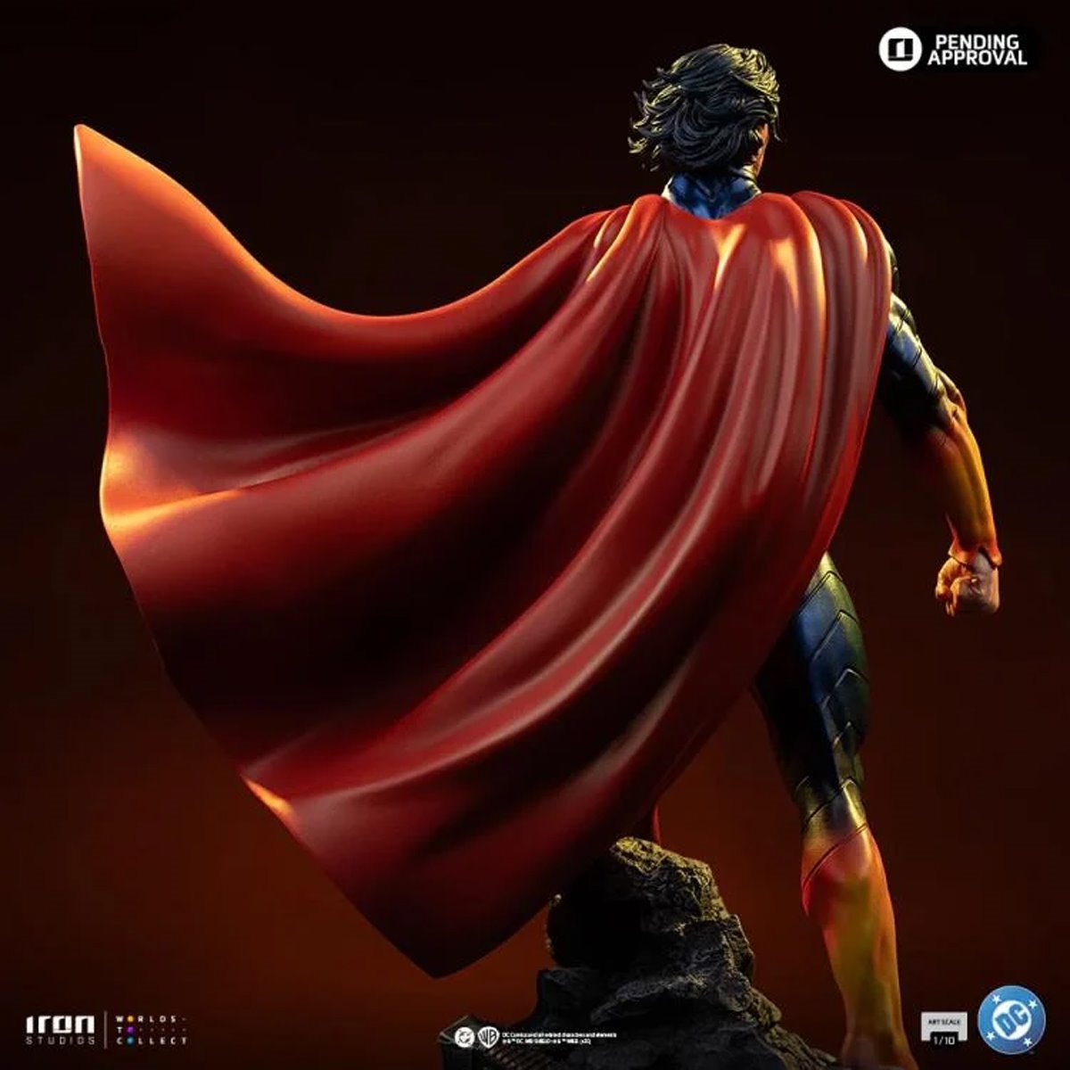 Absolute Superman DC Comics 1:10 Art Scale Limited Edition Statue - Image 6
