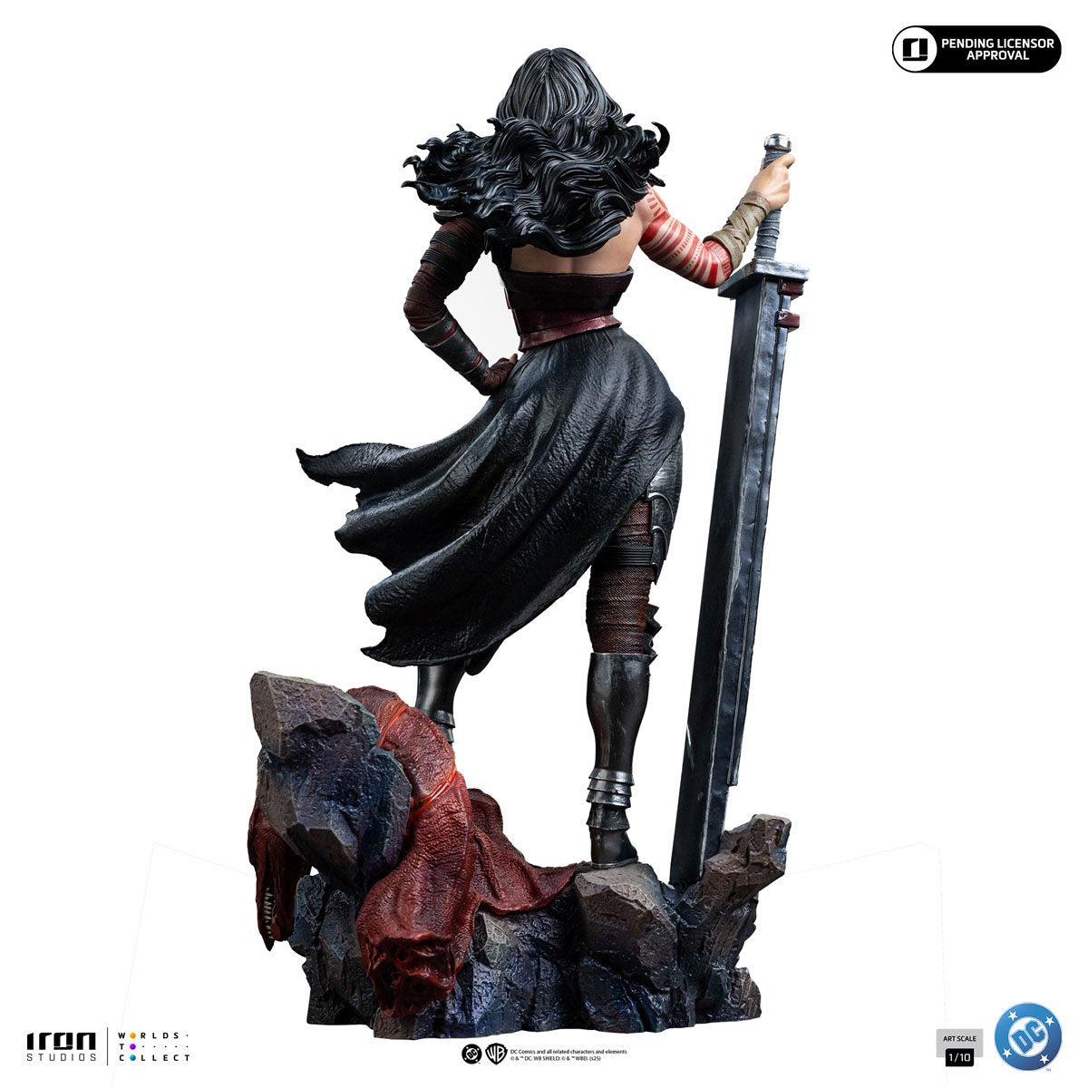 Absolute Wonder Woman DC Comics 1:10 Art Scale Limited Edition Statue - Image 8