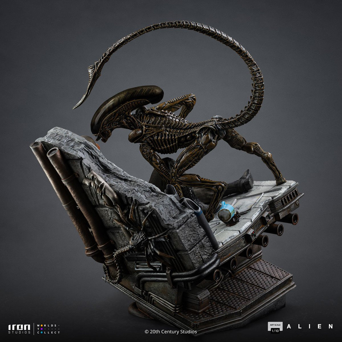 Alien 3 Ellen Ripley and Dog Alien 1:10 Art Scale Statue - Image 6