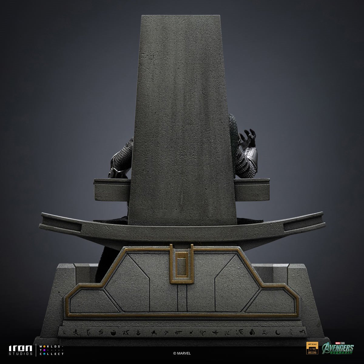 Avengers: Doomsday Doctor Doom on Throne 1:10 Art Scale Limited Edition Statue - Image 5
