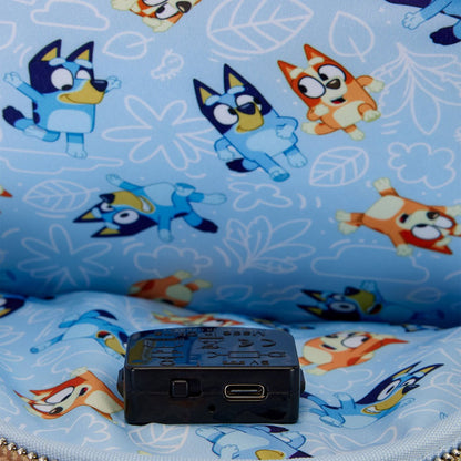 Bluey Backyard Light-Up Mini-Backpack - Image 8