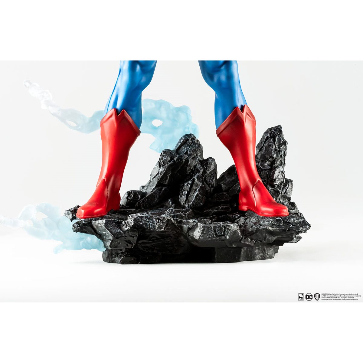 DC Heroes Superman Classic Version 1:8 Scale Statue - Previews Exclusive - Image 9