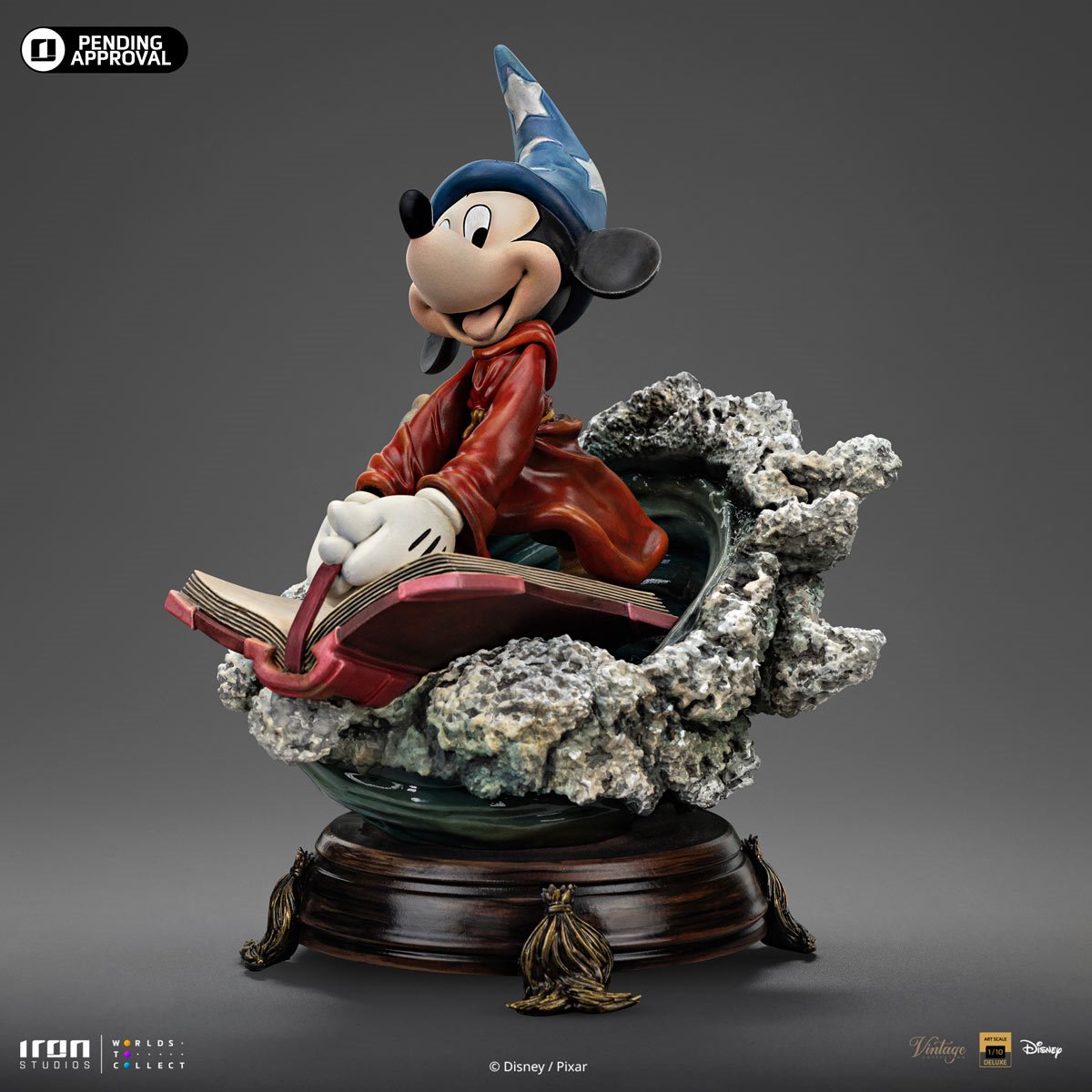 Fantasia Sorcerer Mickey 1:10 Deluxe Art Scale Limited Edition Statue - Image 4