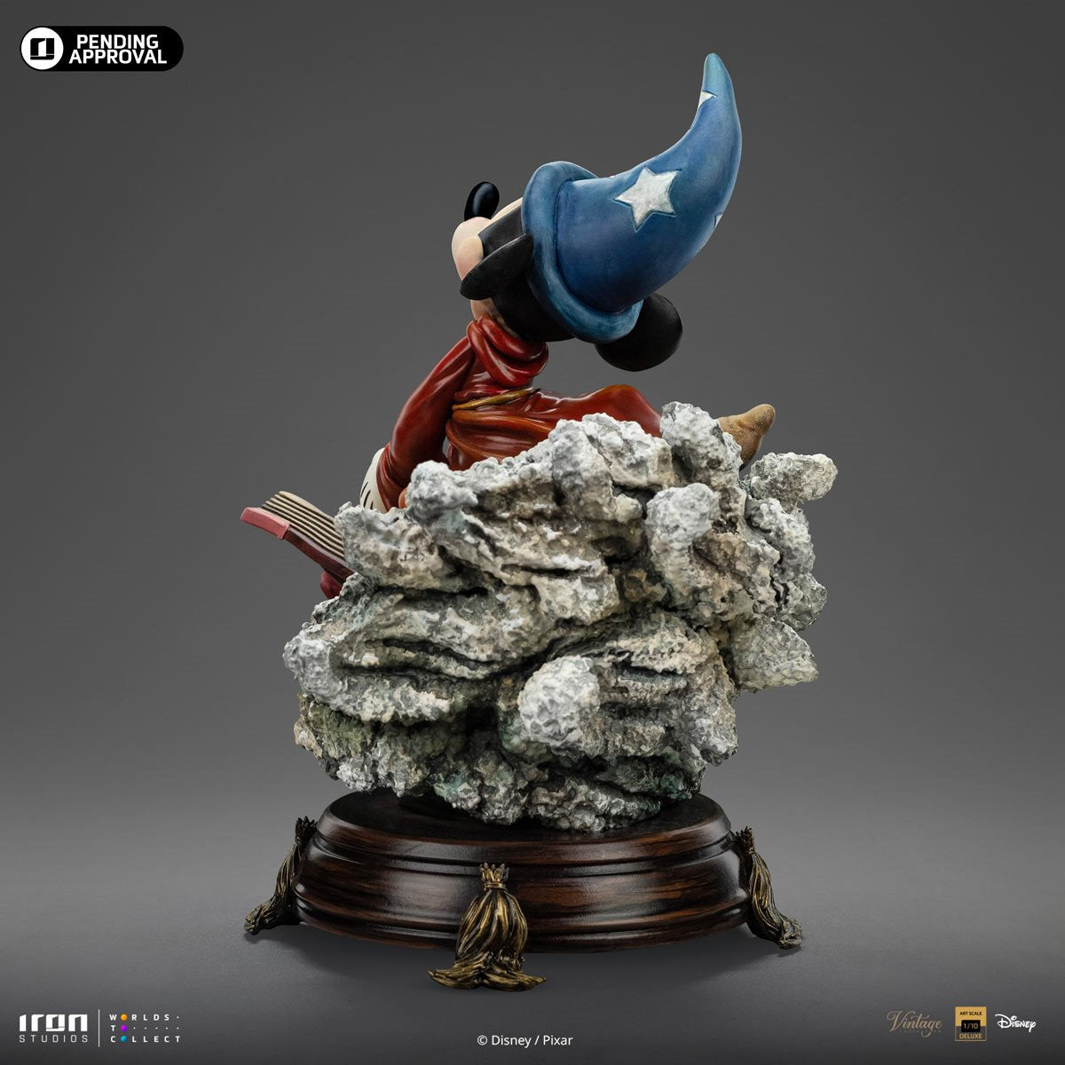 Fantasia Sorcerer Mickey 1:10 Deluxe Art Scale Limited Edition Statue - Image 5
