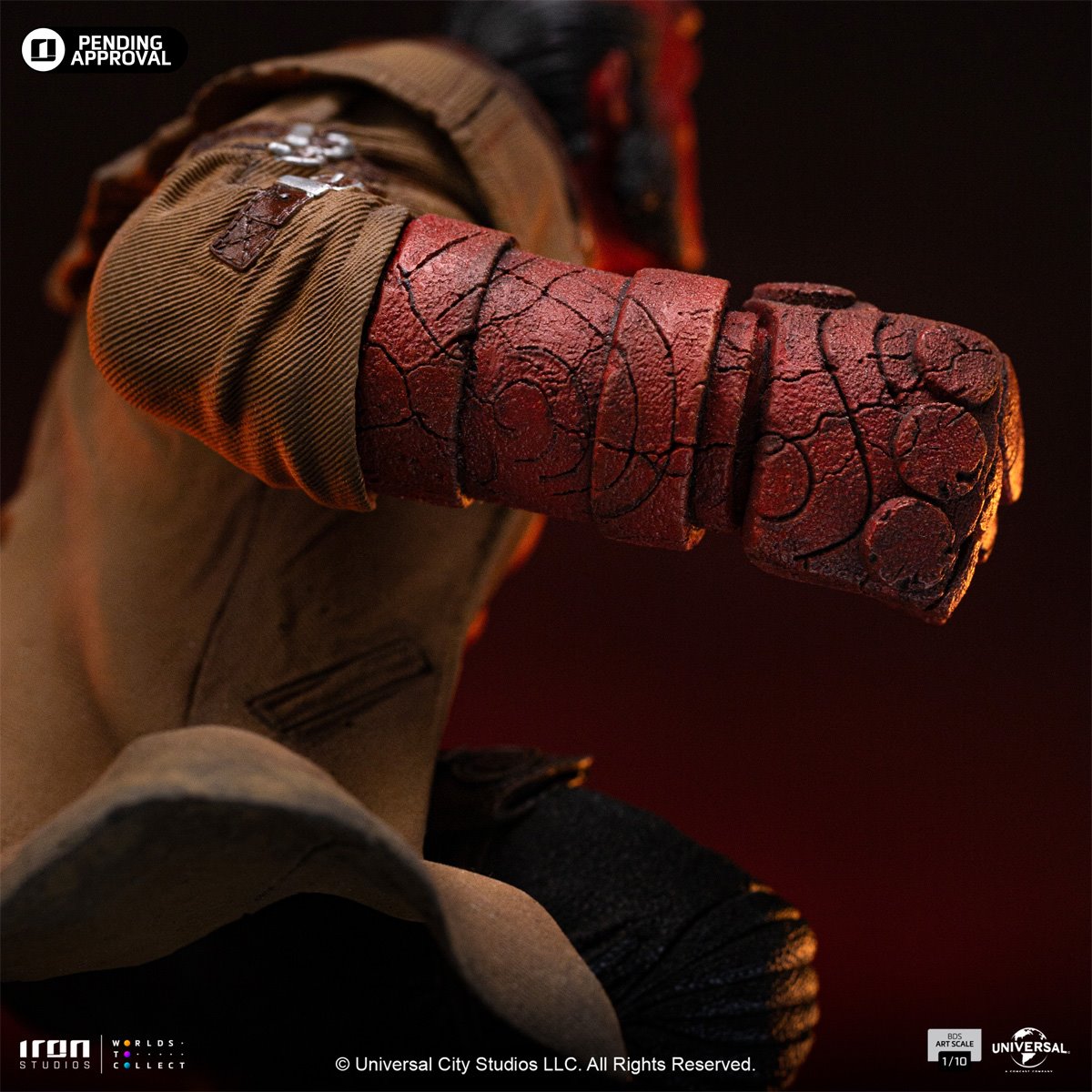 Hellboy 2: The Golden Army Hellboy Battle Diorama Series 1:10 Art Scale Limited Edition Statue - Image 6
