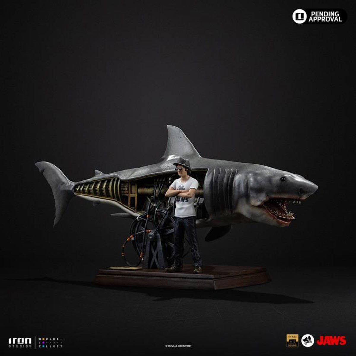 Jaws 50th Anniversary Steven Spielberg Deluxe 1:10 Art Scale Limited Edition Statue - Image 5