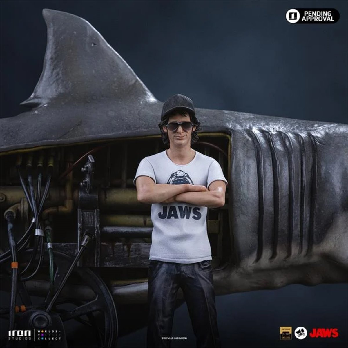 Jaws 50th Anniversary Steven Spielberg Deluxe 1:10 Art Scale Limited Edition Statue - Image 6