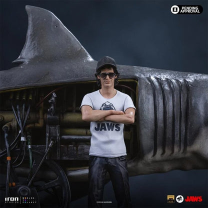 Jaws 50th Anniversary Steven Spielberg Deluxe 1:10 Art Scale Limited Edition Statue - Image 6