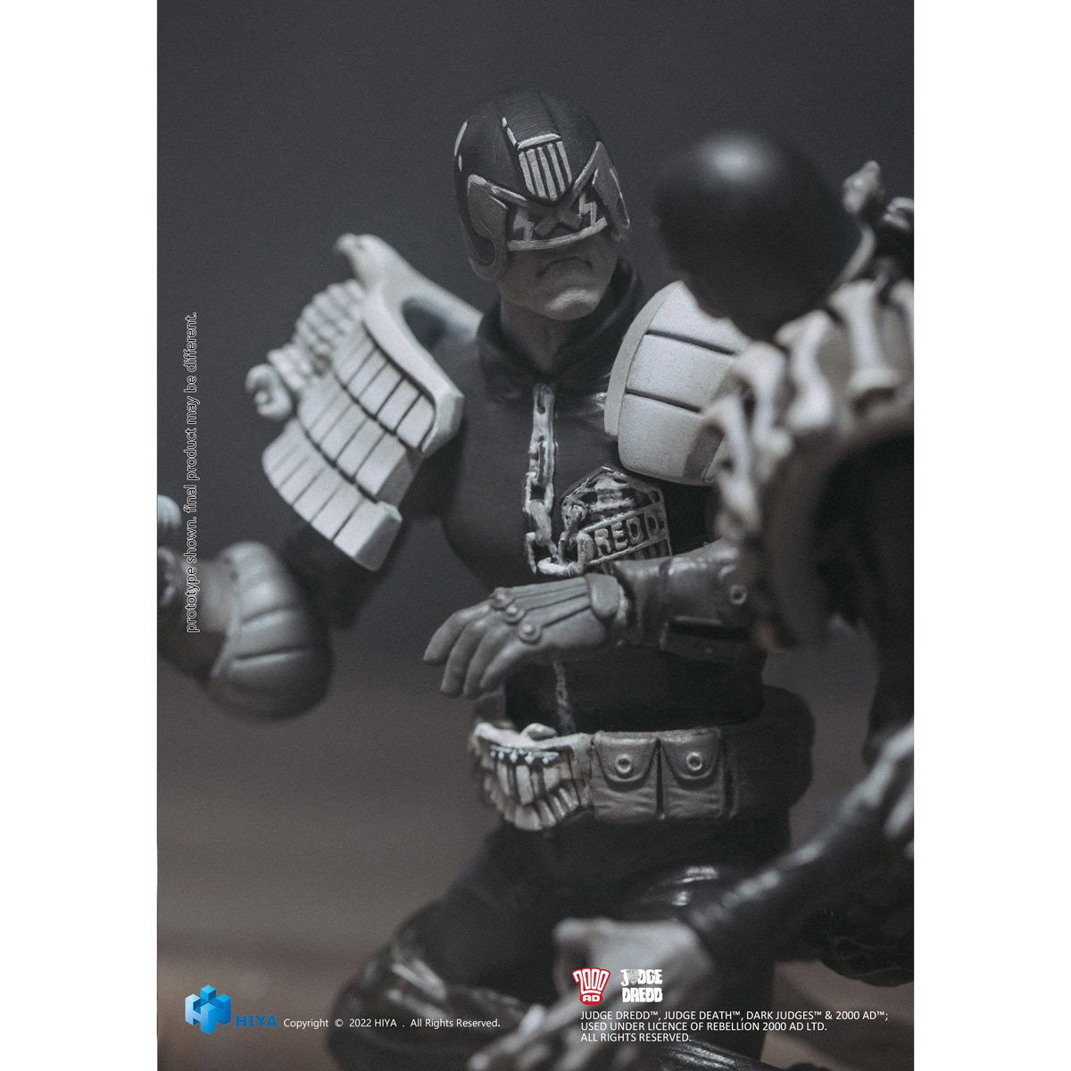 Judge Dredd vs. Death Black and White Exquisite Mini Series 1:18 Scale Action Figure 2-Pack - Image 4