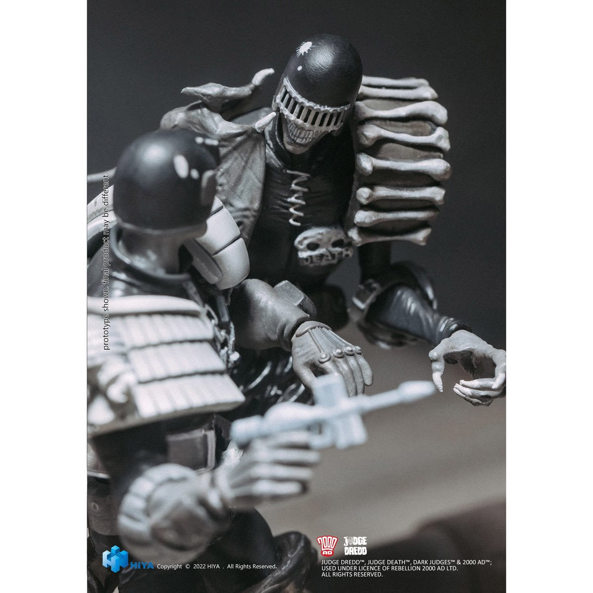 Judge Dredd vs. Death Black and White Exquisite Mini Series 1:18 Scale Action Figure 2-Pack - Image 5