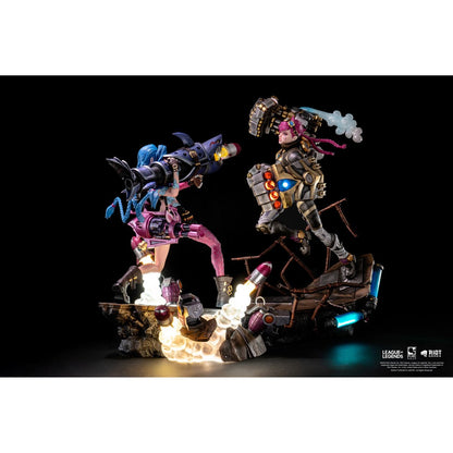 League of Legends Jinx and Vi 1:6 Scale Statue Bundle - Image 5