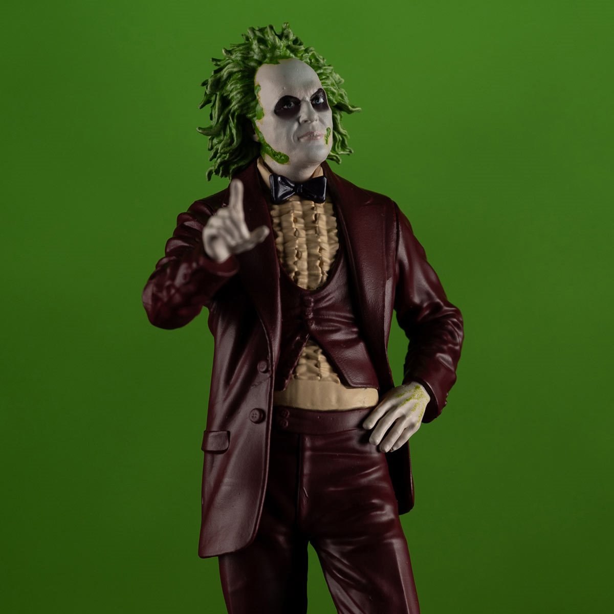 Movie Maniacs Beetlejuice Beetlejuice 6-Inch Scale Posed Figure - Image 2
