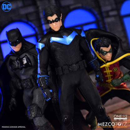 Nightwing One:12 Collective Action Figure - Image 3