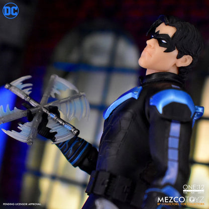 Nightwing One:12 Collective Action Figure - Image 9