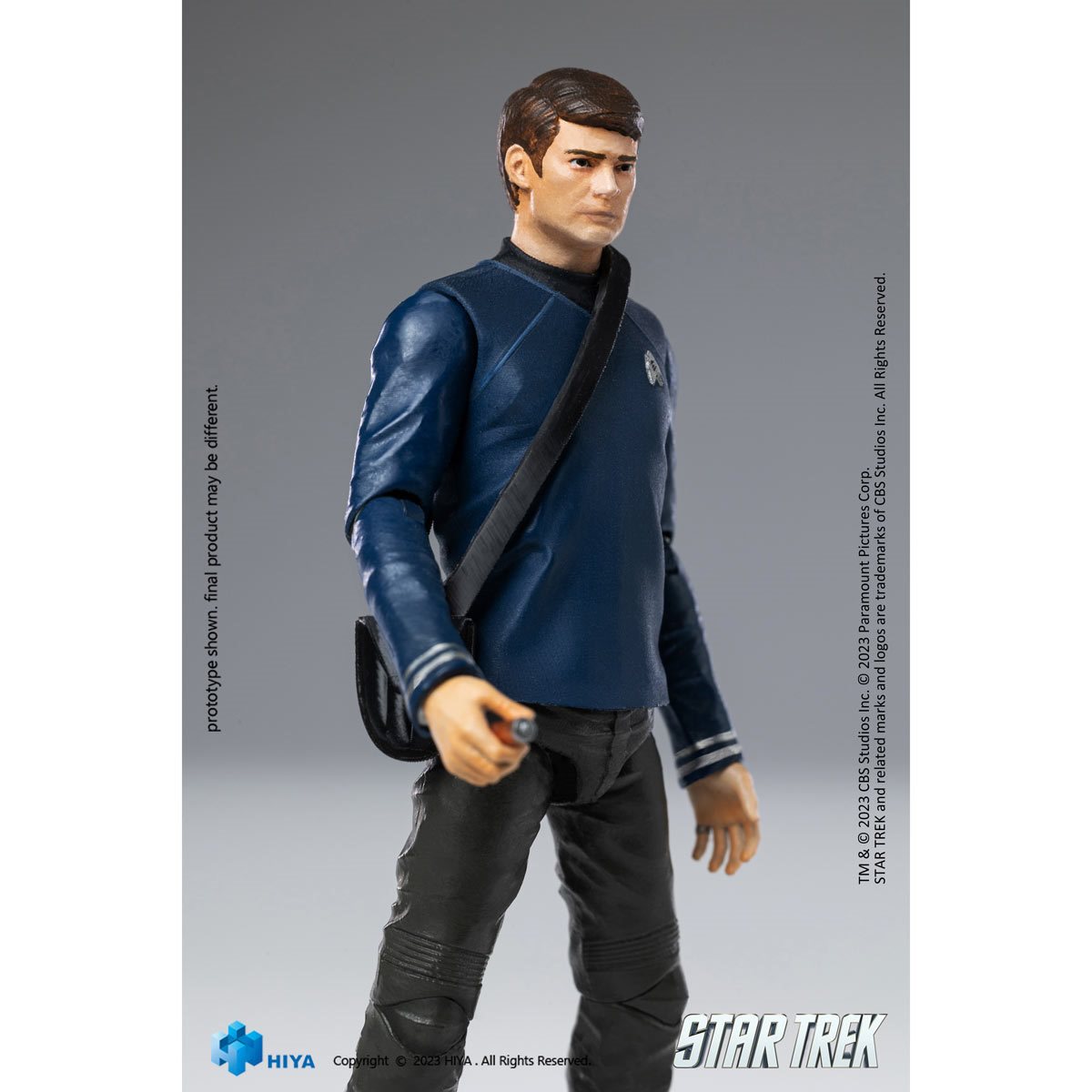 Star Trek 2009 Dr. McCoy Exquisite Mini 1:18 Scale Action Figure - Image 4