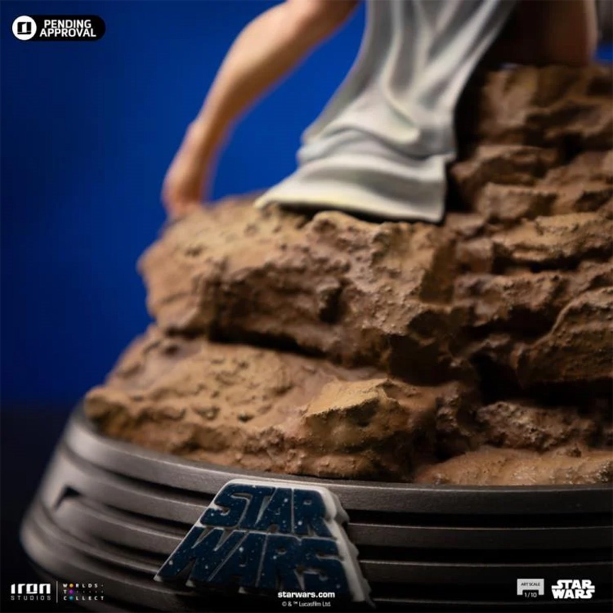 Star Wars: A New Hope Luke and Leia Deluxe 1:10 Art Scale Limited Edition Statue - Image 10