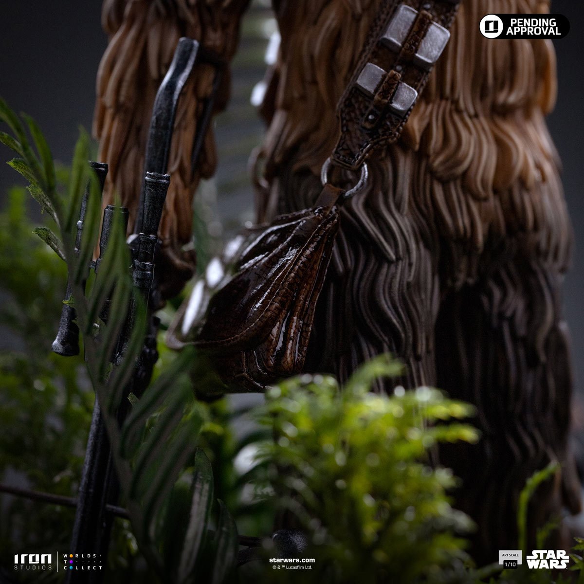 Star Wars: Return of the Jedi Chewbacca and Tokkat 1:10 Art Scale Limited Edition Statue - Image 9