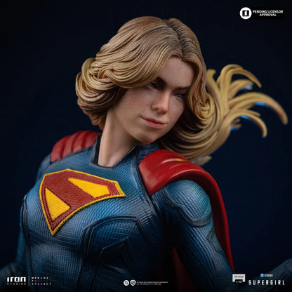 Supergirl Movie Supergirl & Krypto 1:10 Art Scale Limited Edition Statue