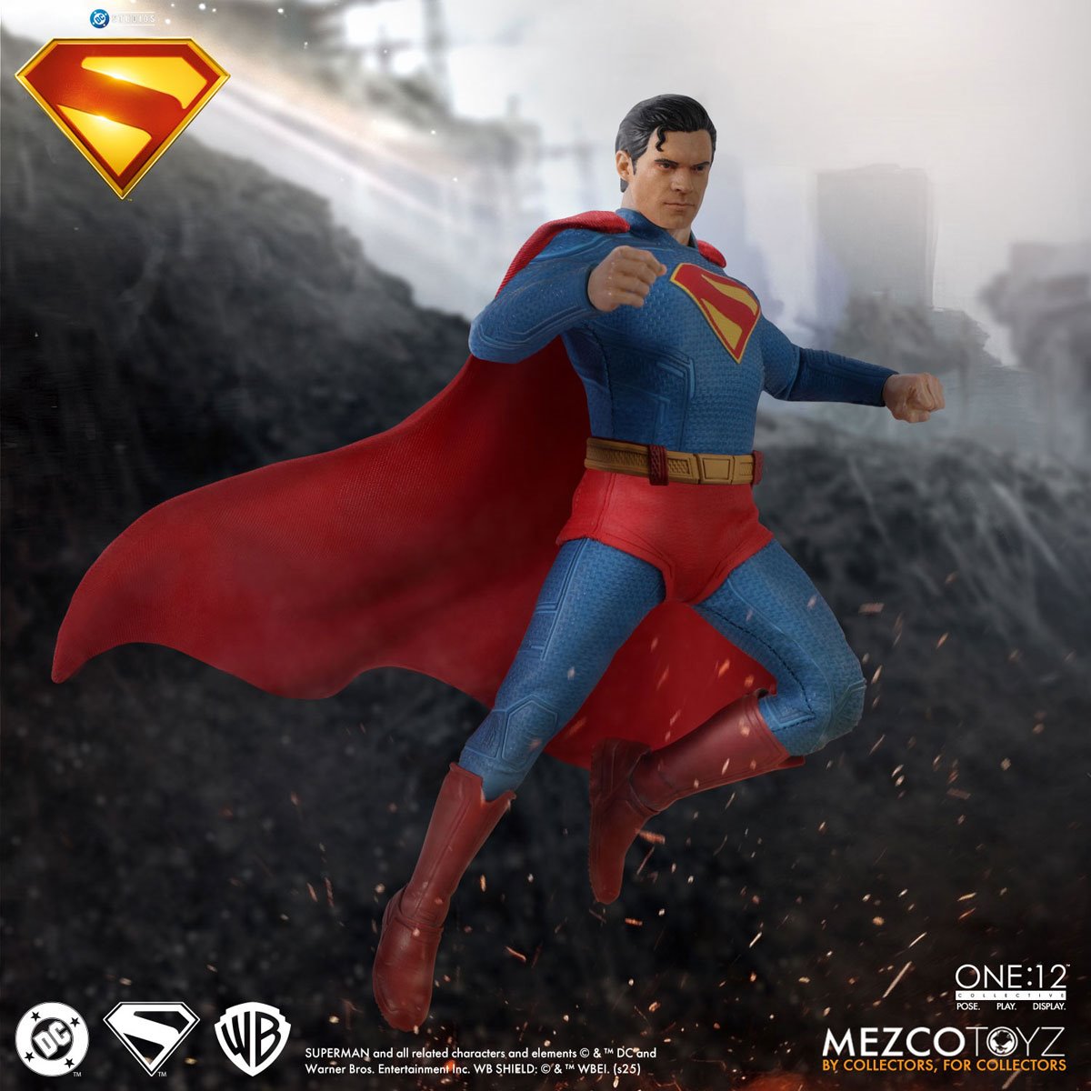 Superman (2025) One:12 Collective Action Figure - Image 10