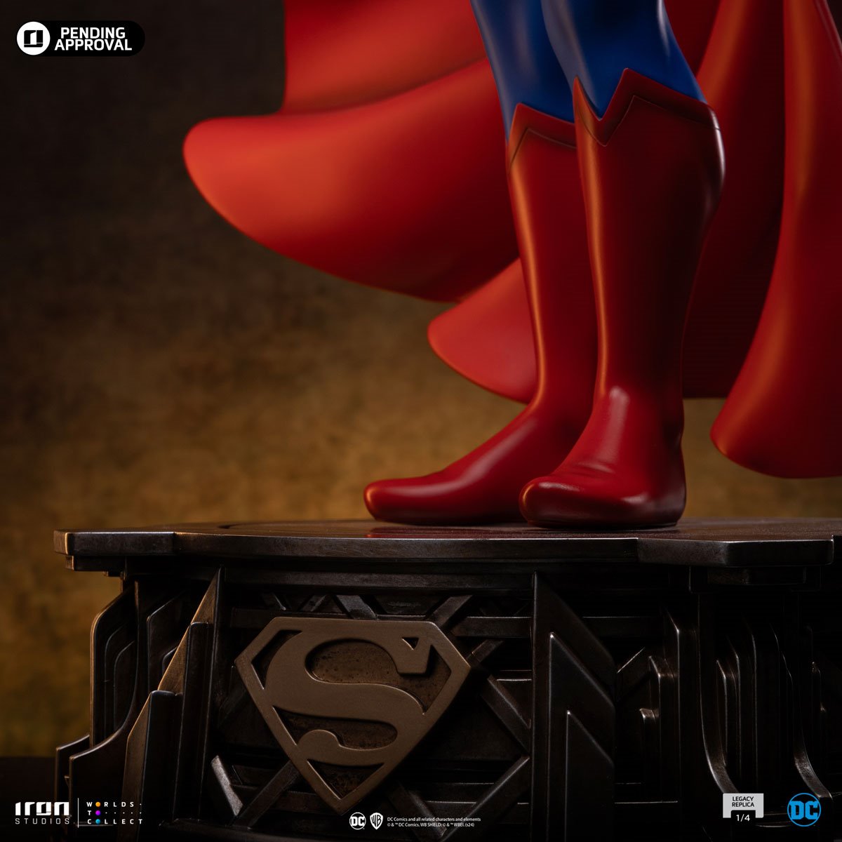 Superman DC Comics Trinity Legacy Replica 1:4 Scale Limited Edition Statue - Image 9