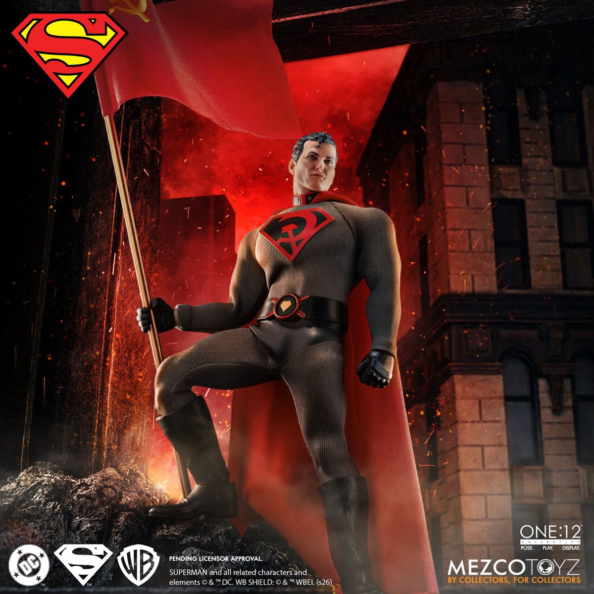 Superman: Red Son Edition One:12 Collective Action Figure - Image 4