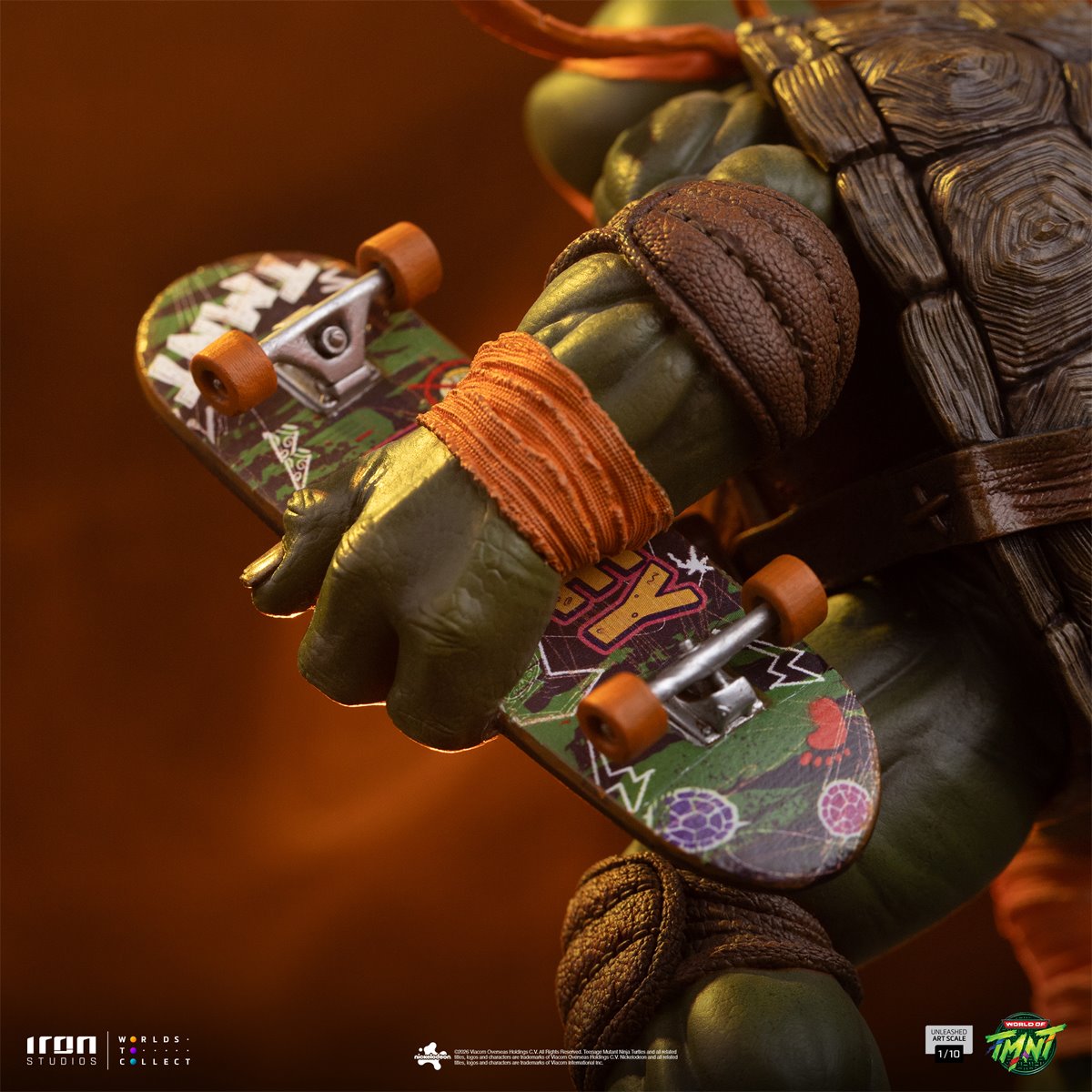 Teenage Mutant Ninja Turtles Michelangelo Unleashed 1:10 Art Scale Limited Edition Statue - Image 5