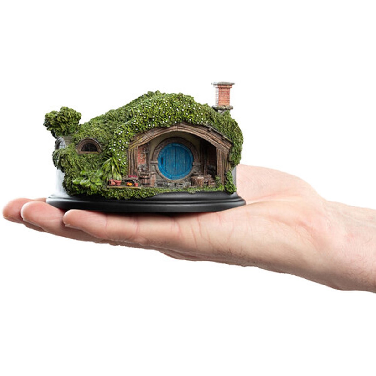 The Hobbit Hole 1 Hill Lane Environment Statue - Image 3