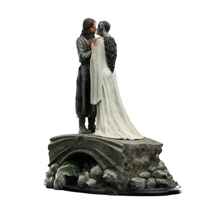 The Lord of the Rings Trilogy Aragorn and Arwen Miniature Statue