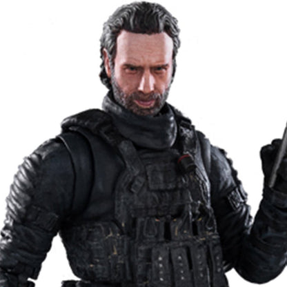 The Walking Dead: The Ones Who Live Rick Grimes Exquisite Mini 1:18 Scale Action Figure