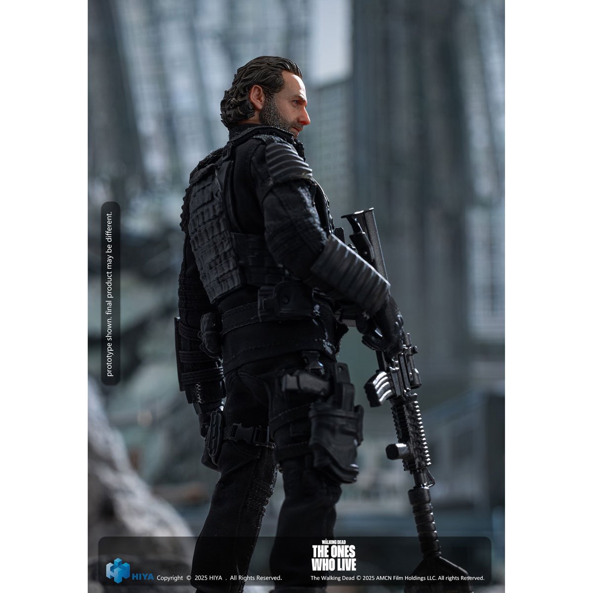 The Walking Dead: The Ones Who Live Rick Grimes Exquisite Super Series 1:12 Scale Action Figure - Image 9