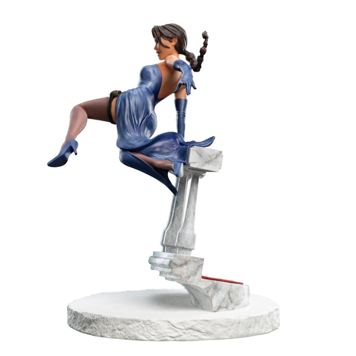 Tomb Raider Lara Croft: A Deal at the Opera Miniature Statue - Image 7