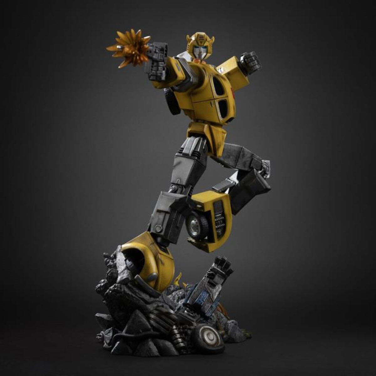 Transformers Bumblebee 1:20 Demi Art Scale Limited Edition Statue - Image 3