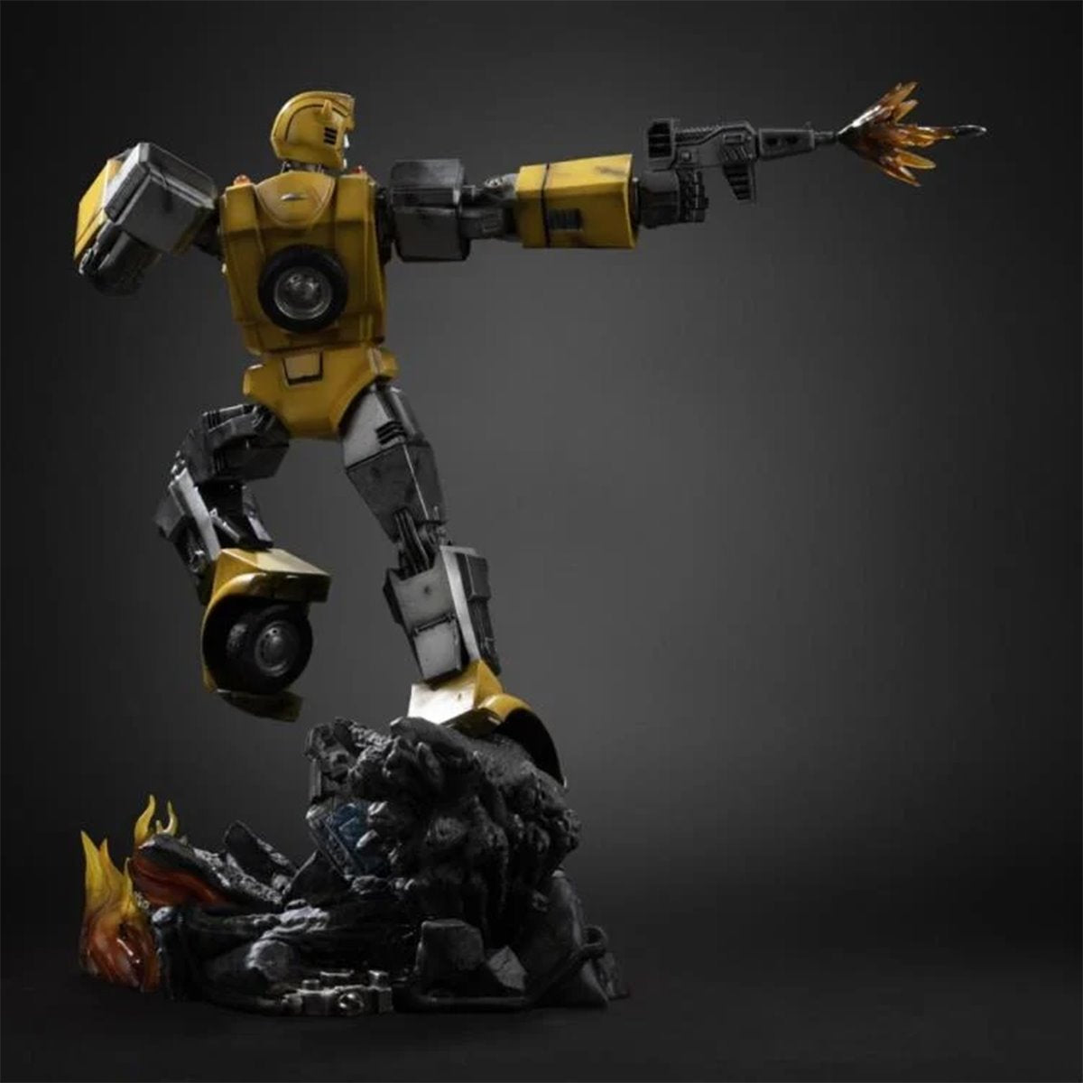Transformers Bumblebee 1:20 Demi Art Scale Limited Edition Statue - Image 5