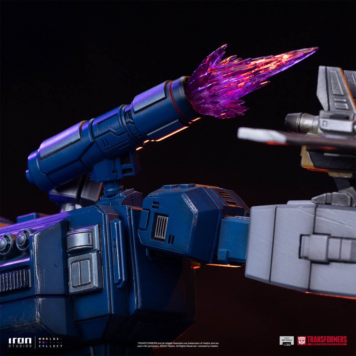 Transformers Soundwave Art Scale 1:10 Art Scale Limited Edition Statue - Image 6