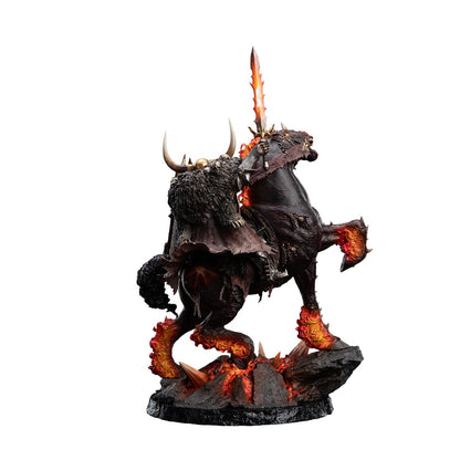Warhammer: Age of Sigmar Archaon the Everchosen 1:10 Scale Statue - Image 6