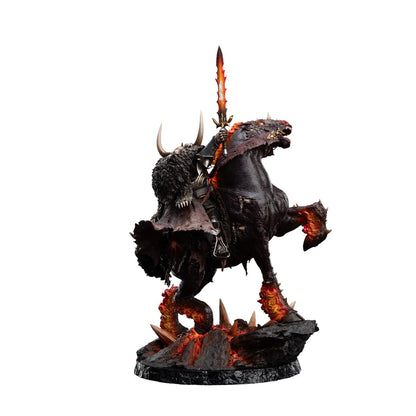 Warhammer: Age of Sigmar Archaon the Everchosen 1:10 Scale Statue - Image 7
