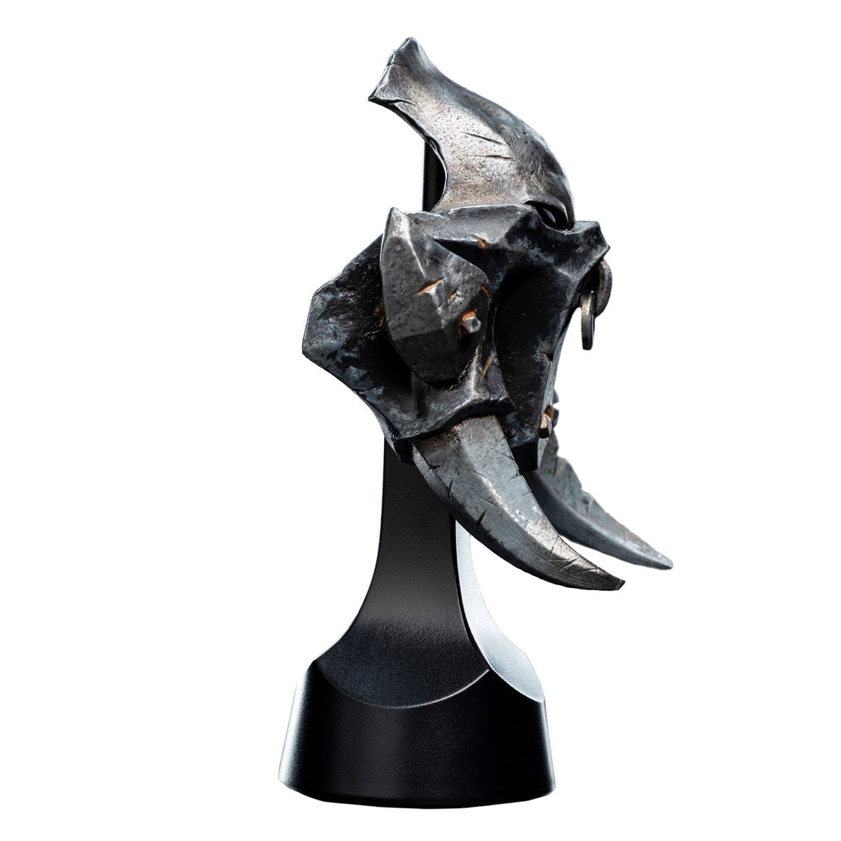 Warhammer: Age of Sigmar Orruk Ardboy Miniature Helmet Statue - Image 3