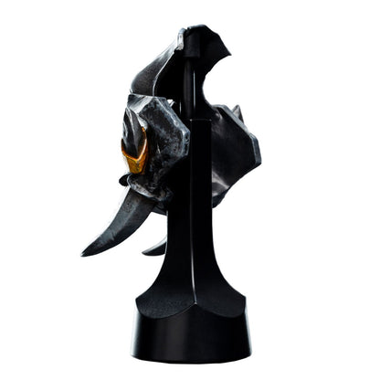 Warhammer: Age of Sigmar Orruk Ardboy Miniature Helmet Statue - Image 6