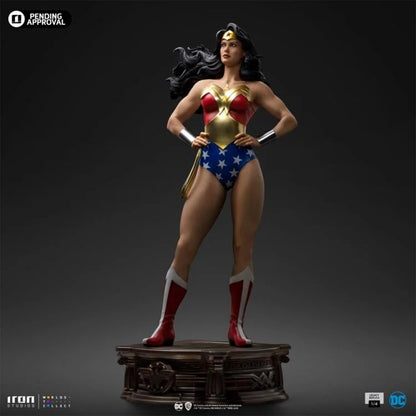 Wonder Woman DC Comics Trinity Legacy Replica 1:4 Scale Limited Edition Statue - Image 4