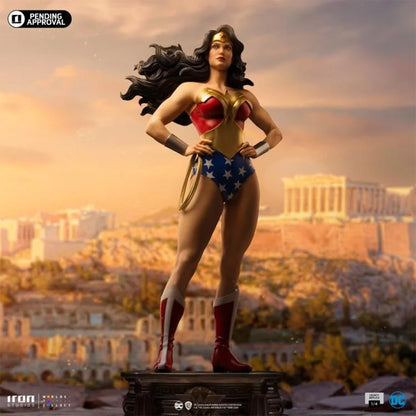 Wonder Woman DC Comics Trinity Legacy Replica 1:4 Scale Limited Edition Statue - Image 8